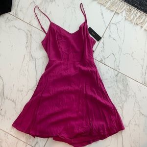 Lulus NWT never worn XS pink dress
